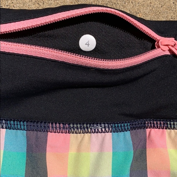 Lululemon Speed Shorts Wee Wheezy Check - Picture 7 of 8